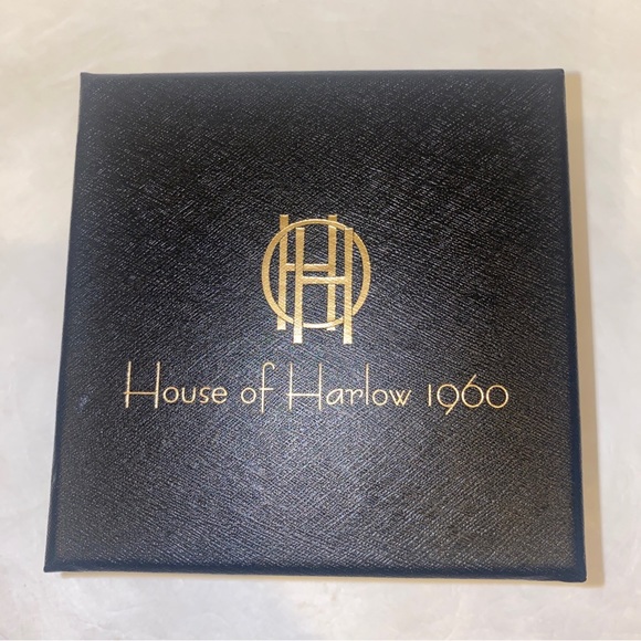 HOUSE OF HARLOW 1960 Gold Tone Hammered Hoop 1 3/8” Snap Back Earrings NIB CDW - Picture 5 of 7